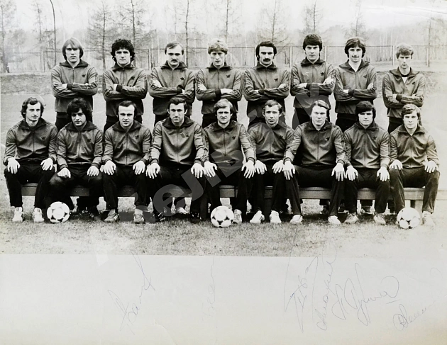 [автографы Сборной СССР по футболу 1982 года]