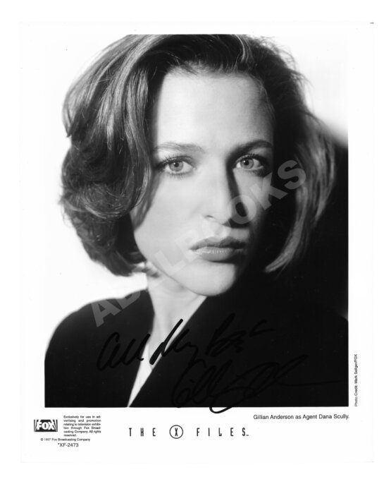 Джиллиан Андерсон [автограф]