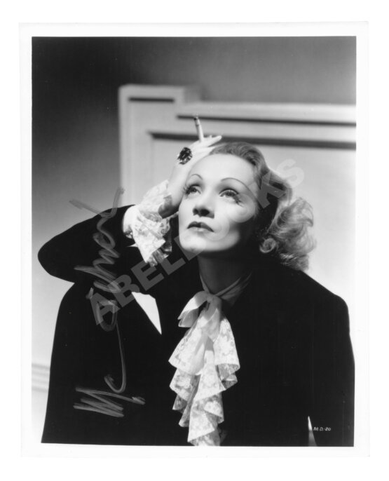 Марлен Дитрих [автограф]