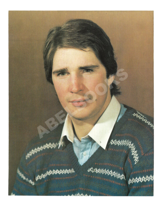 Антикварная книга [автографы игроков сборной СССР по хоккею] 1984 год