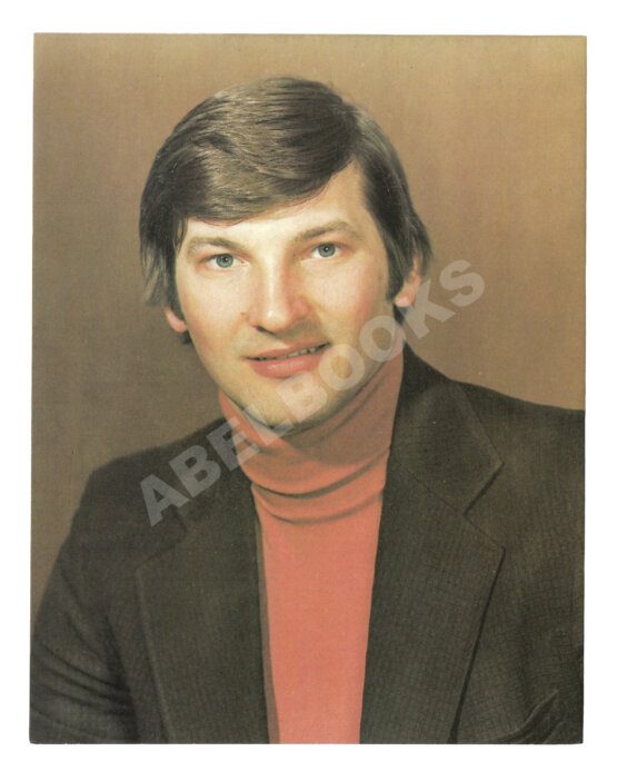 Антикварная книга [автографы игроков сборной СССР по хоккею] 1984 год