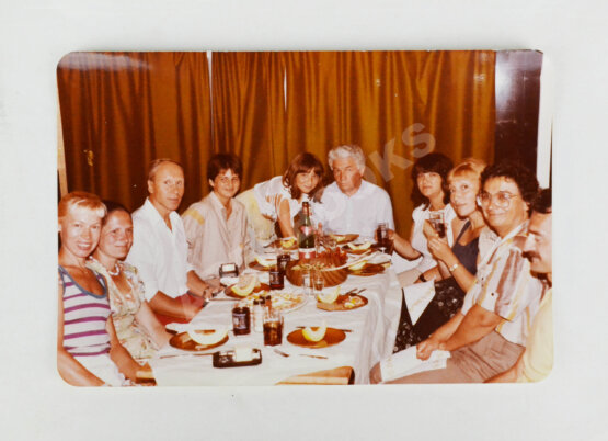 Первое/Прижизненное издание Войнович, В.Н. [автограф] Жизнь и необычайные приключения солдата Ивана Чонкина. Роман-анекдот в пяти частях. Первое издание