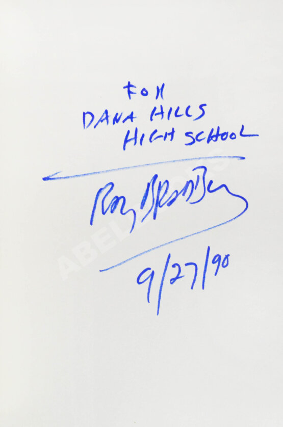 Антикварная книга Брэдбери, Р. [автограф] Кладбище для безумцев. Ещё одна повесть о двух городах.