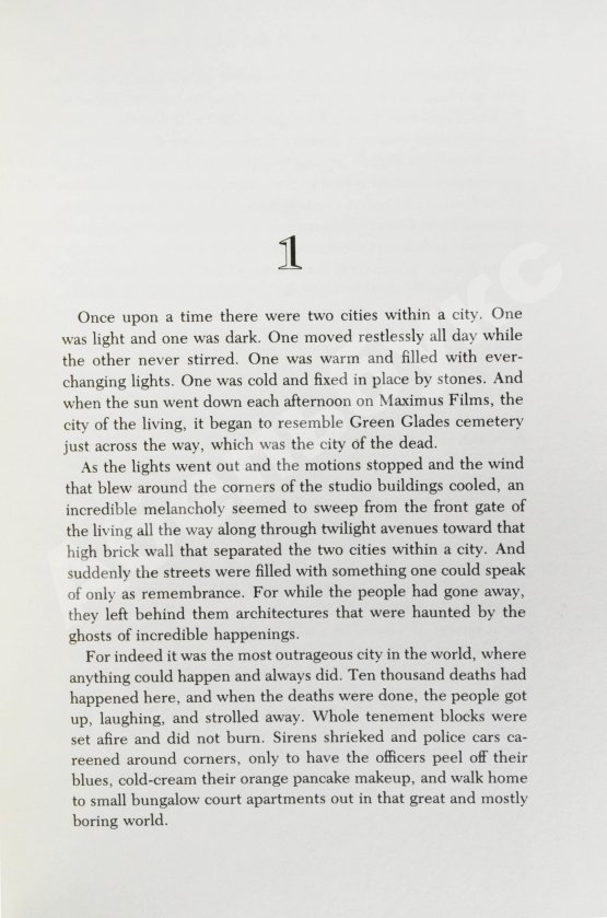 Антикварная книга Бредбери, Р. [автограф] Кладбище для безумцев. Ещё одна повесть о двух городах